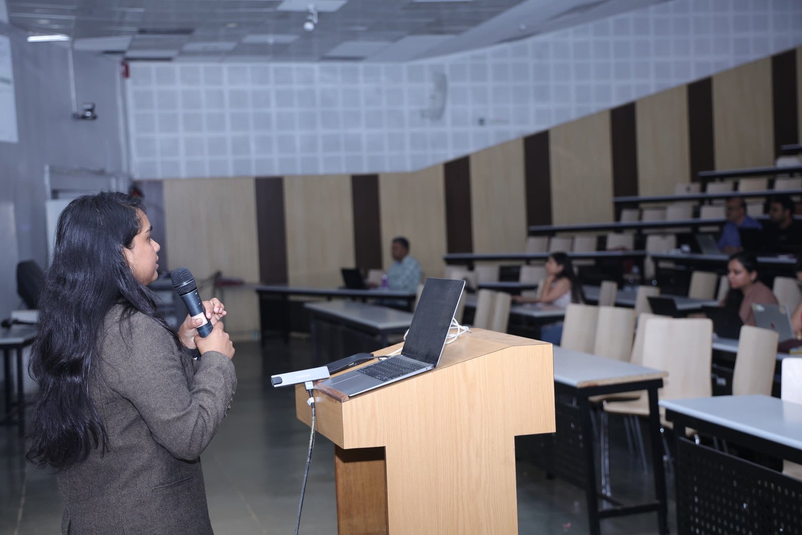 Abhinaya Nair presenting at IIIT Hyderabad